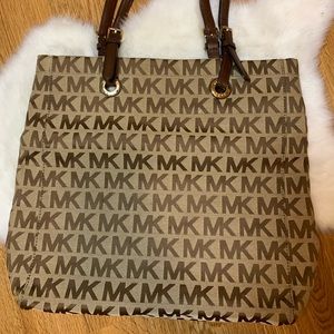 Michael Kors Monogram Jet Set Canvas Tote Bag